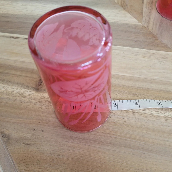Vintage Cranberry Red Water Lily Marsh Cattail etched glass drinking tumblers x2 - Picture 5 of 7